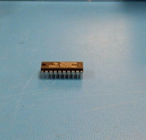 (1 PC) TMS38052NL TI IC,COMMUNICATIONS CONTROLLER,MOS,DIP,20PIN