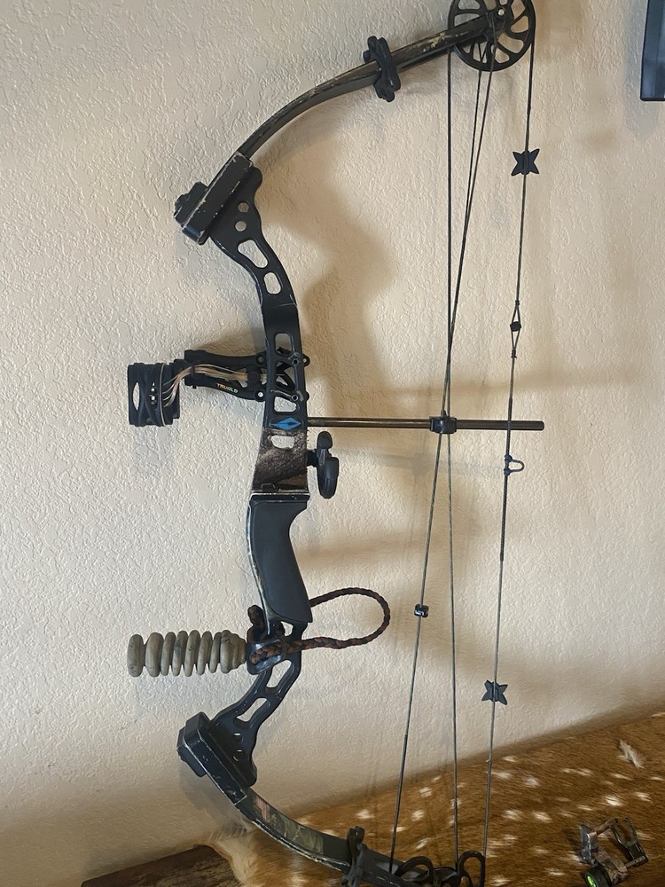 Diamond by Bow Tech Compound Bow