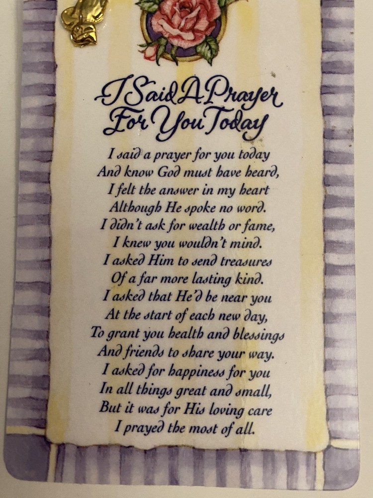 Praying Hands Lapel Pin P17