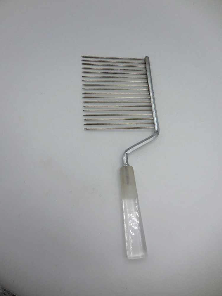 Vintage Cake Breaker White Plastic Clear Plastic Handle
