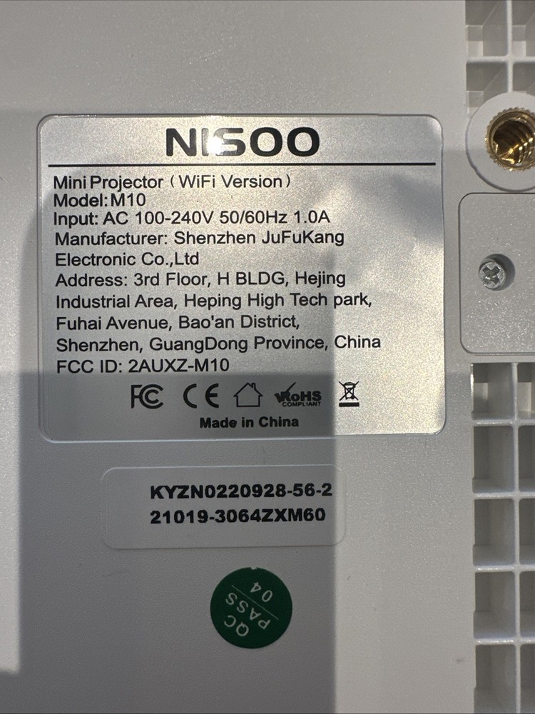 Nisoo M10 Mini Projector