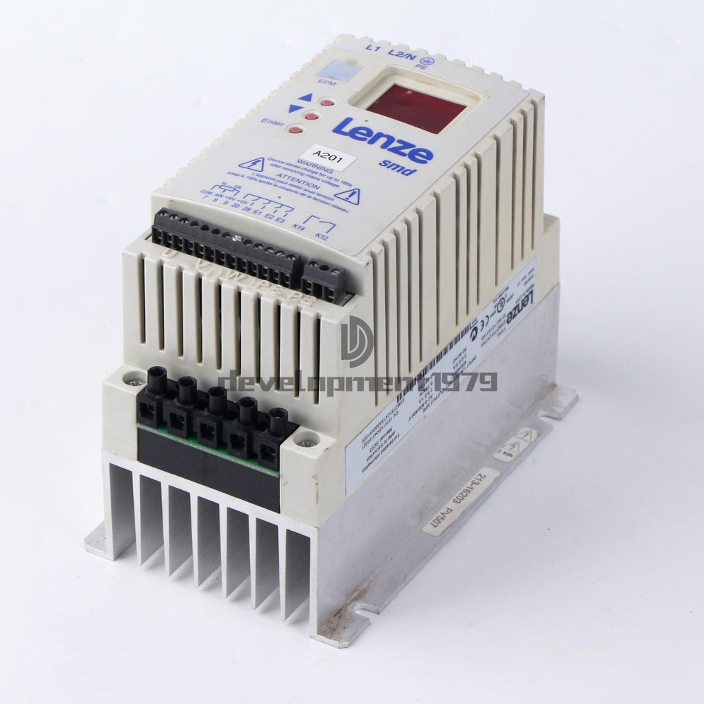 1PC Lenze frequency converter ESMD751C4TXA Used