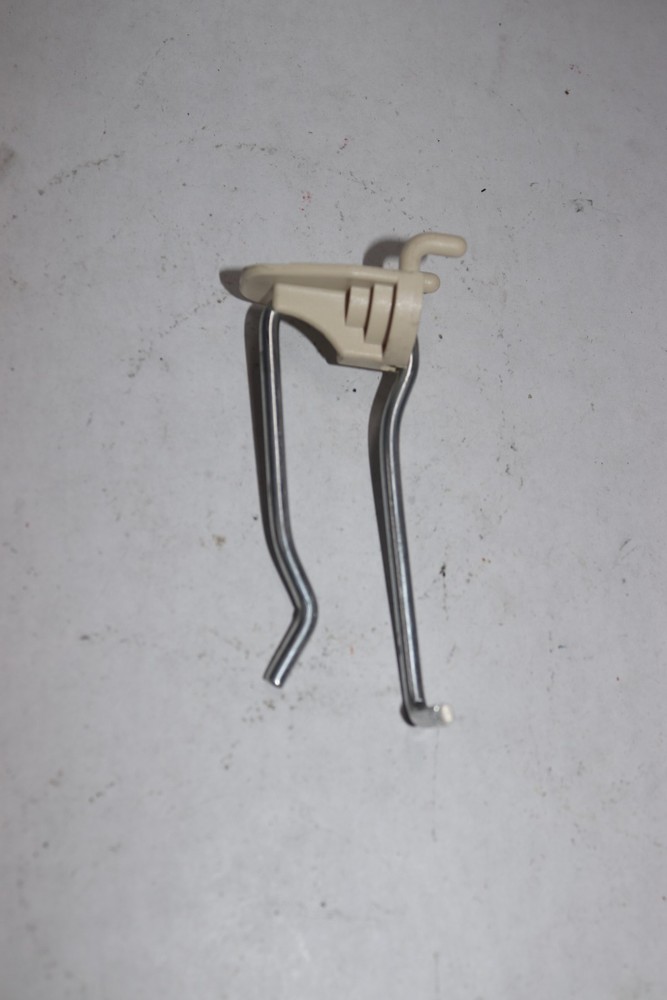 (25-Pk) Peg Hook 4"