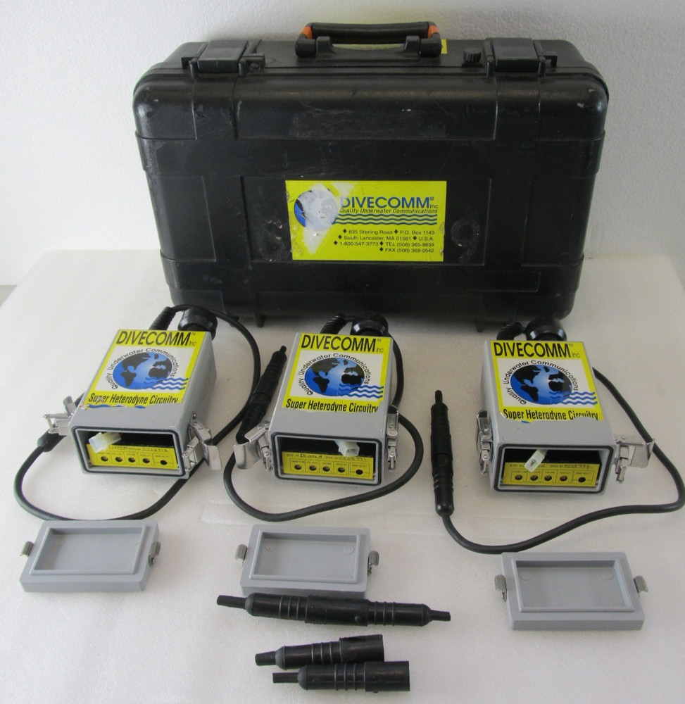 Divecomm DC1000A Communications Devices with Case