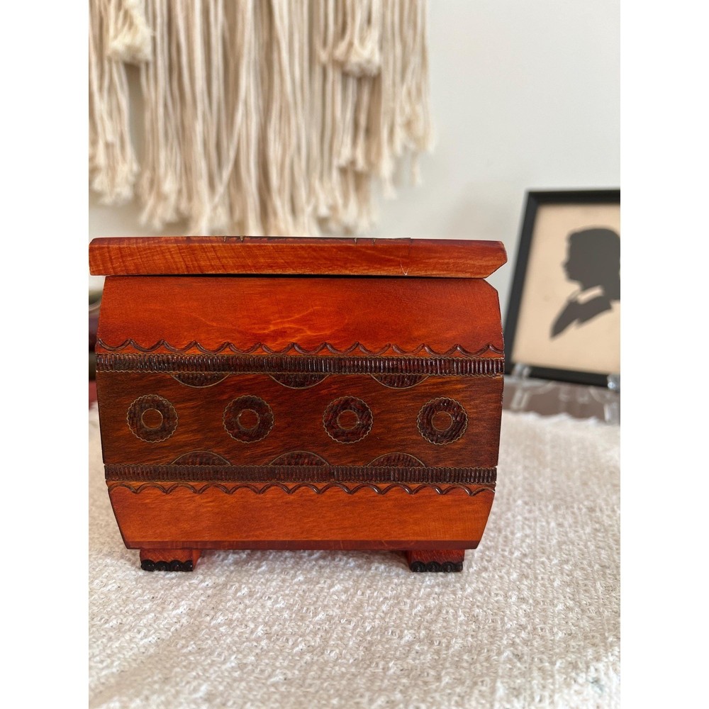 Vintage Etched Burned Wood Box (3992)