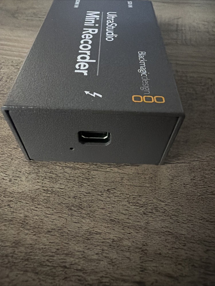 Blackmagic Design UltraStudio Mini Recorder - Thunderbolt