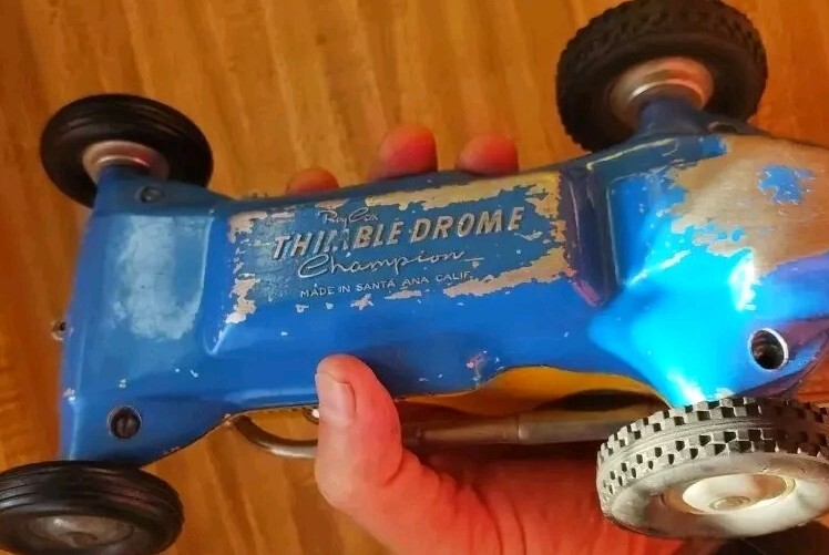 Roy Cox Thimble Drome Champion 28 tether car