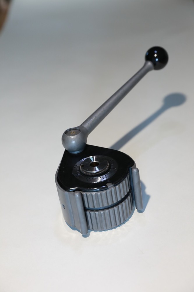 Fine Ground Spline E Multifix Lathe Tool Post and Locking Lever Without Holders