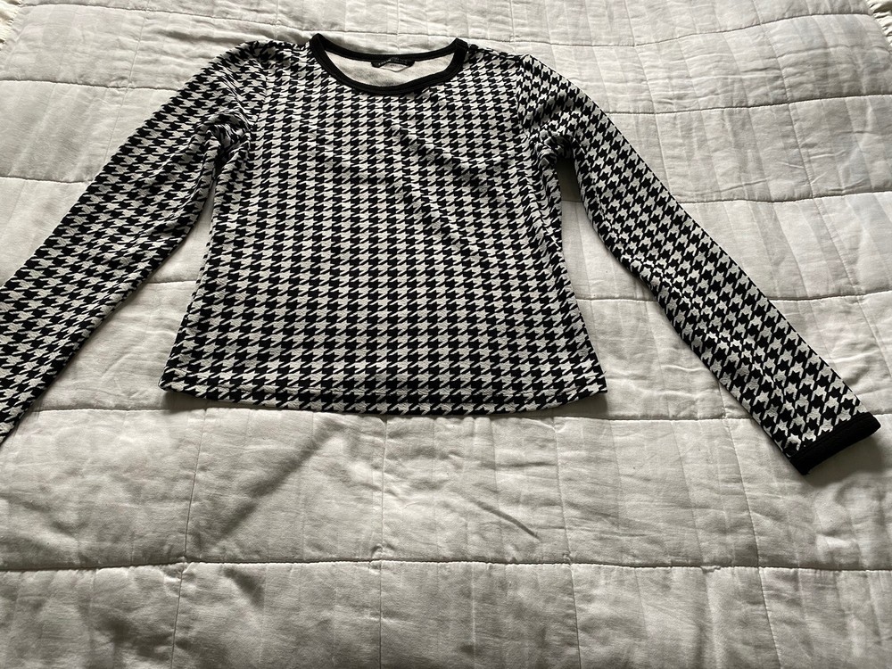 Wimens Shein Black and White Pattern Top and Trousers Set Size Medium