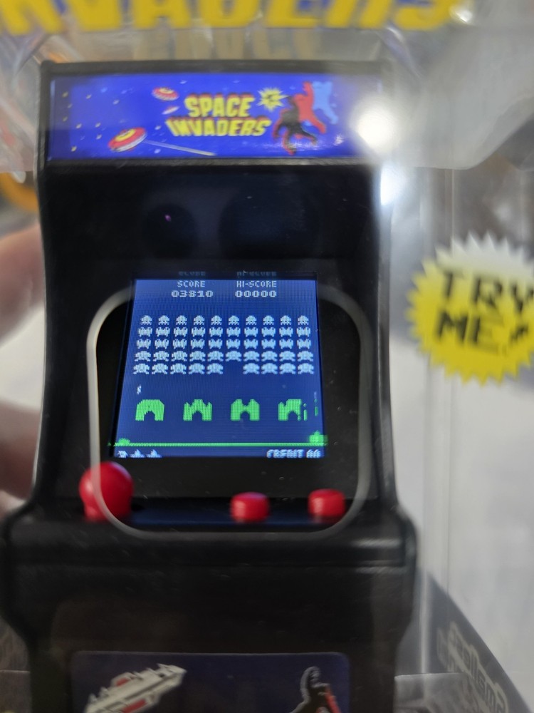 Super Impulse Tiny Arcade Space Invaders Key Chain Fully Functional Arcade Game