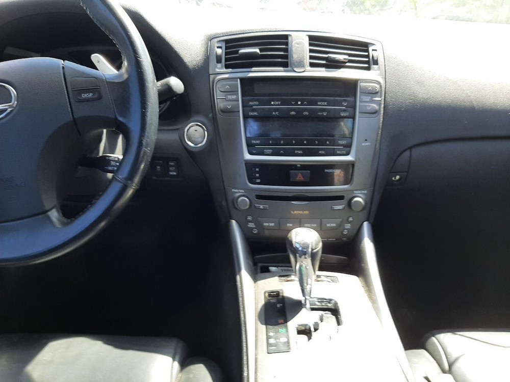 IS250 2008 High Mounted Stop Light 954939