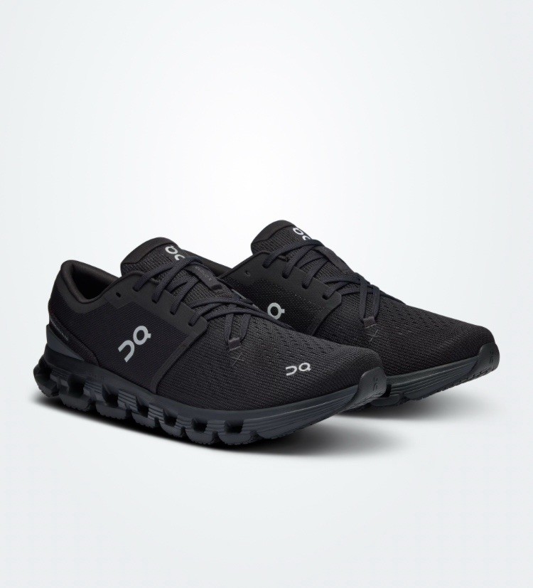TRENDING Men On Cloud X4 Black Eclipse
