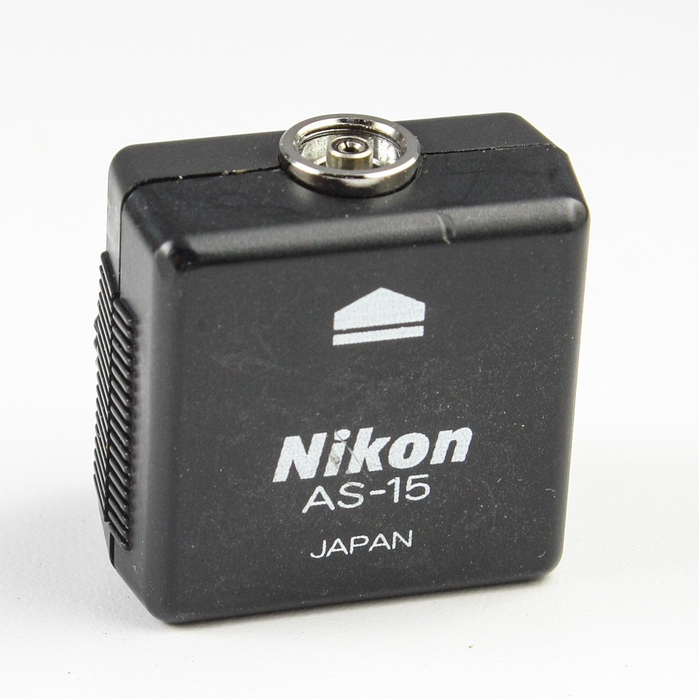 Nikon AS-15 - Flash Sync Terminal Adapter - Hot Shoe to PC