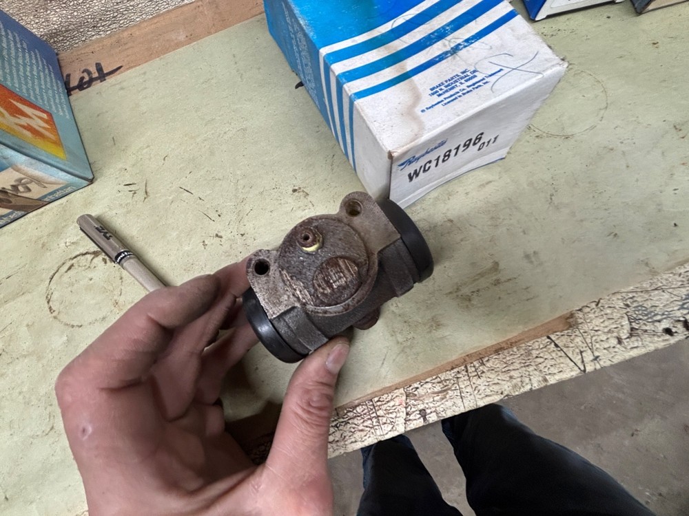 RAYBESTOS WC18196 WHEEL CYLINDER 9W.