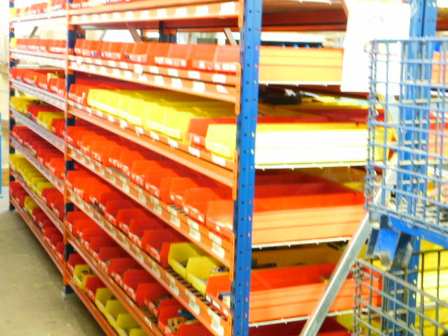 USED MANCHESTER GROOVING TOOLHOLDER 201-111