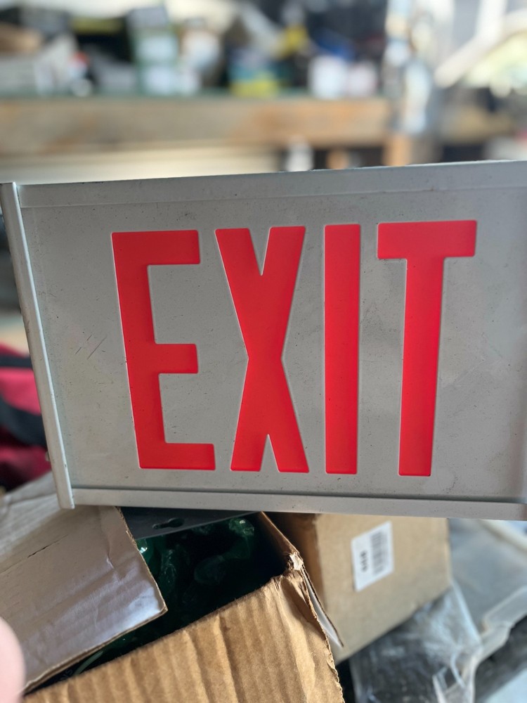 Triangular Exit Sign Model GLEX1R 120/277vac, 60Hz, 4.5w