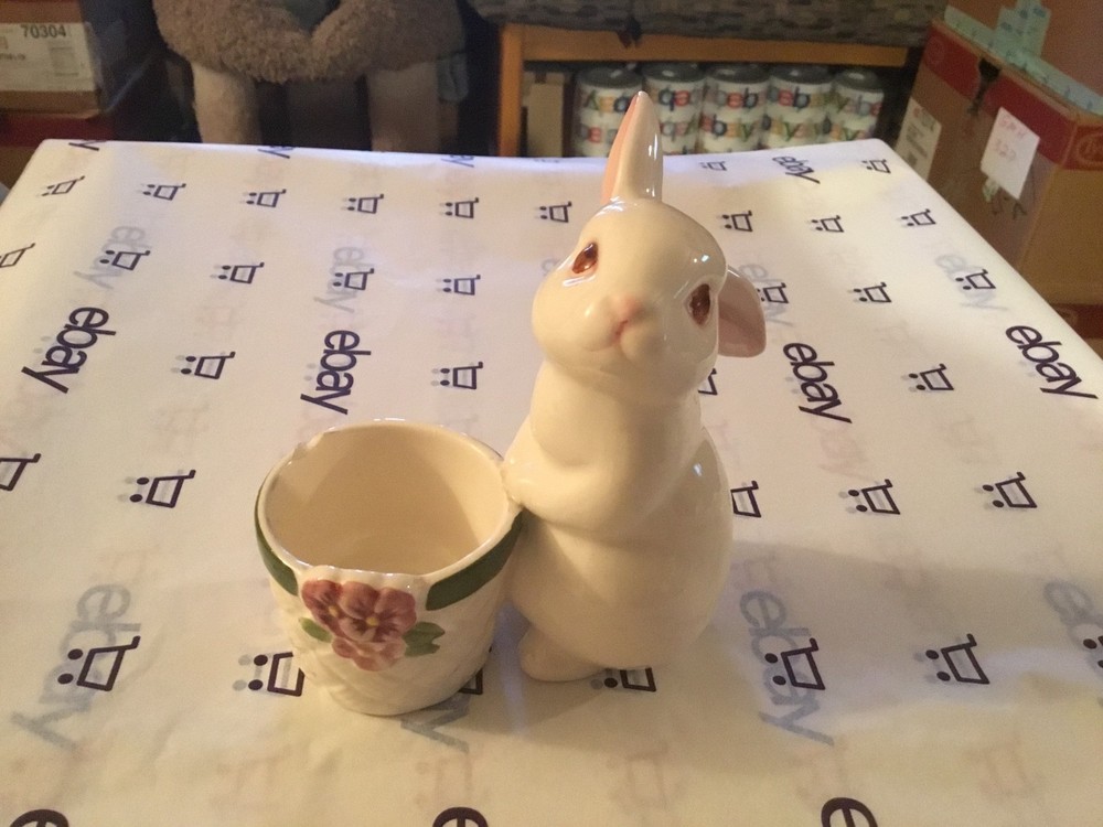 Avon Rabbet w/basket Figurine