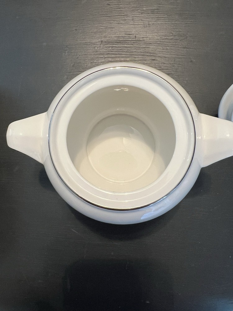 Mikasa Ultimate + Sugar Bowl