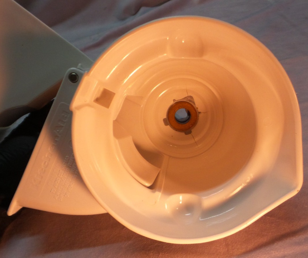 KitchenAid Rotor Slicer/Shredder Attachment, model RVS-A (READ DESCRIPTION)