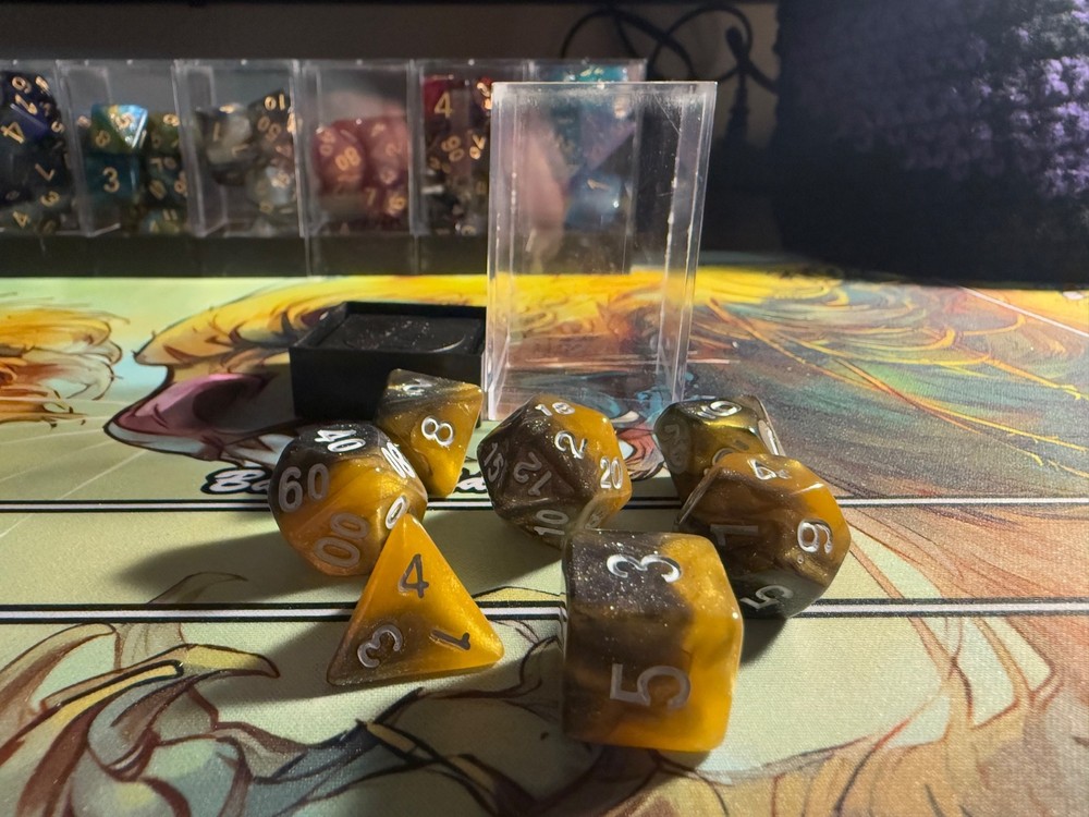 7 Piece Polyhedral Dice Set For Tabletop Gaming. (NEW), Includes Case!!! (D11)