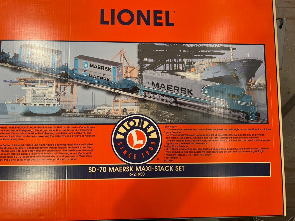 LIONEL 6-21950 O SD-70 MAERSK MAXI-STACK SET