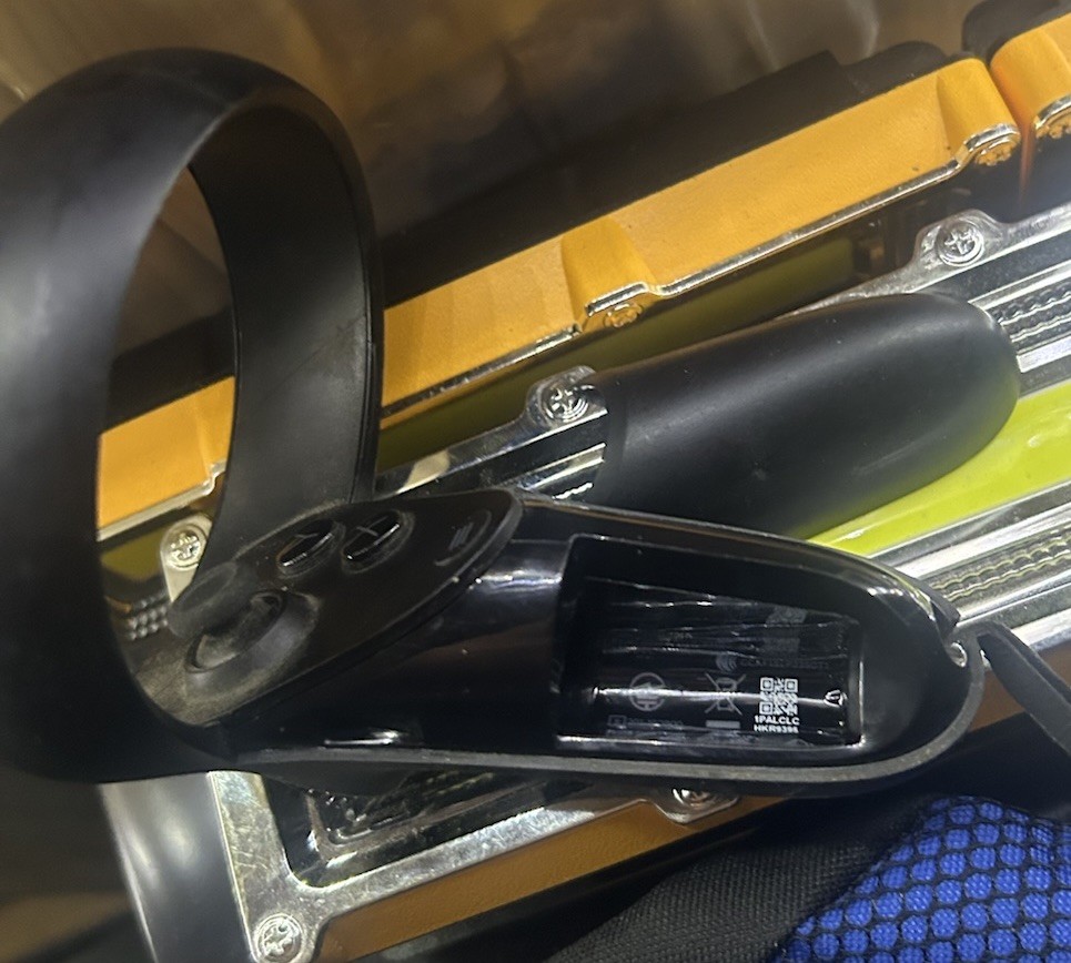 Genuine Oculus Quest 1 / Rift S Controller (Left Only) Tested/Fully functional