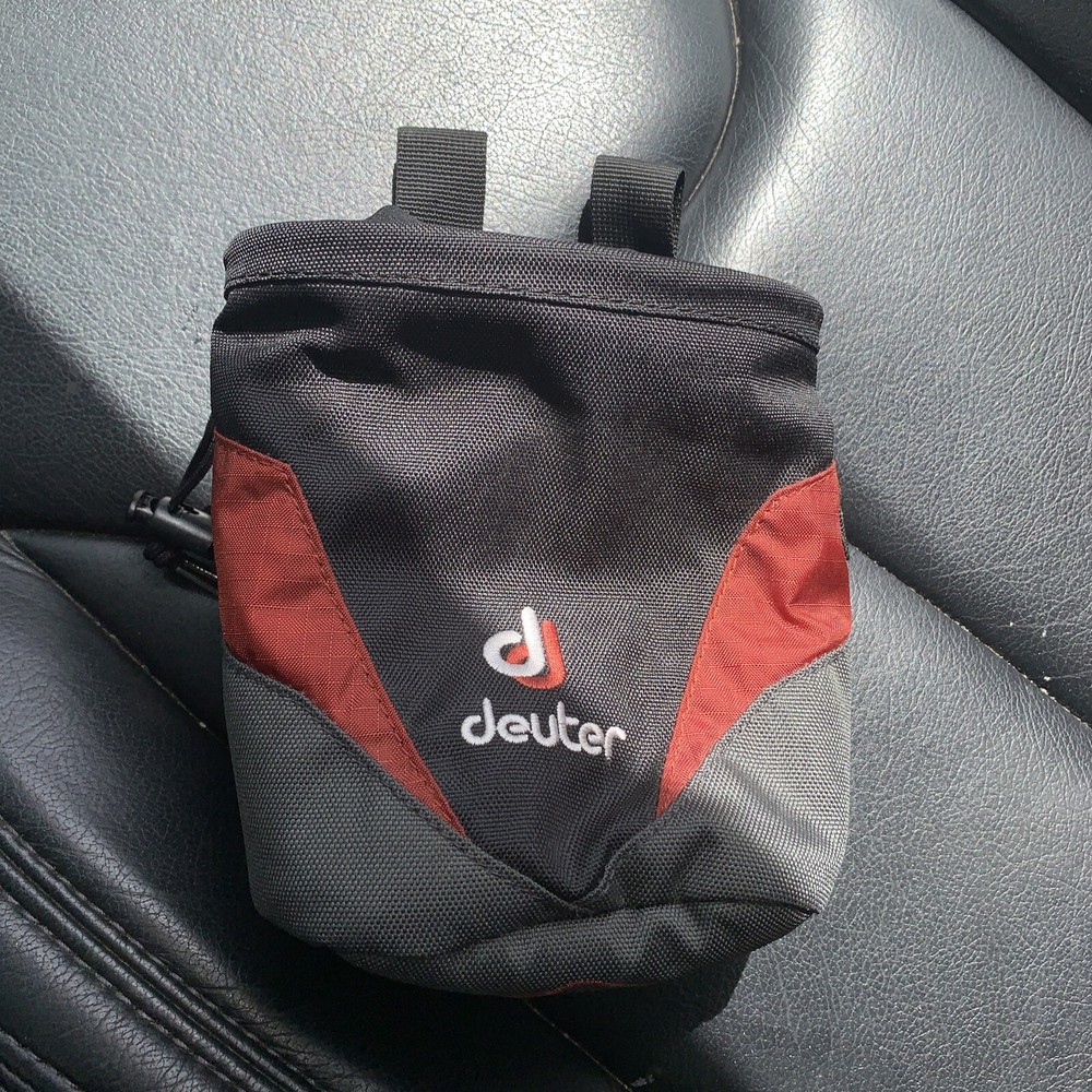 Deuter chalk Bag New
