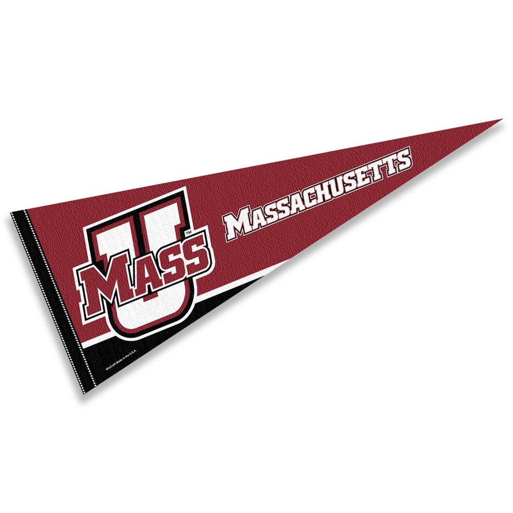 UMASS 12x30 Felt Pennant