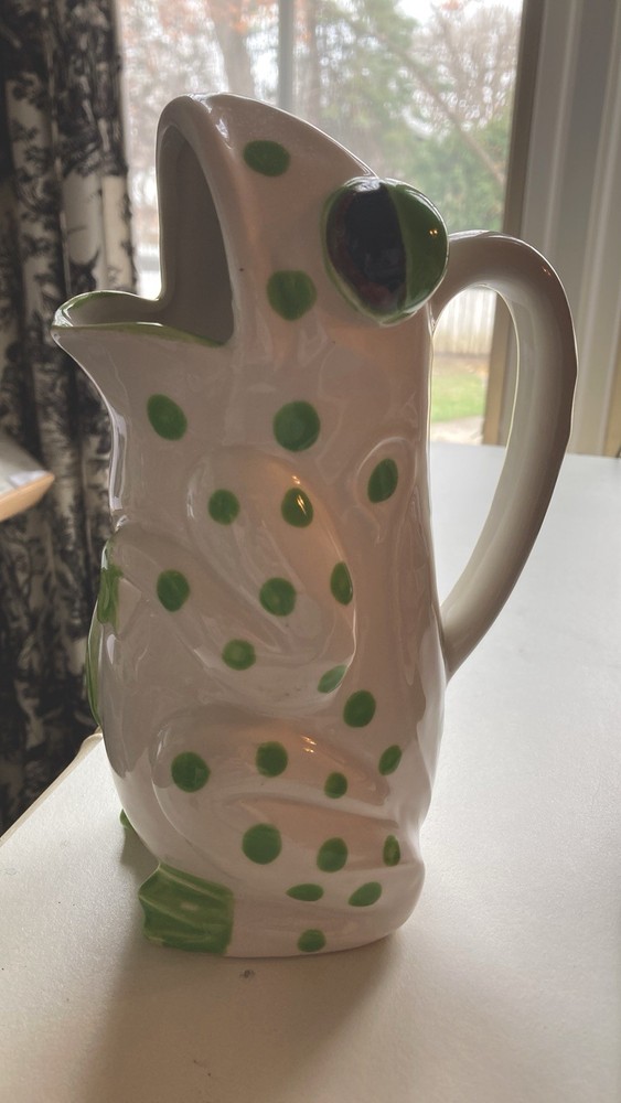 Schmid Design Folio Frog Pitcher