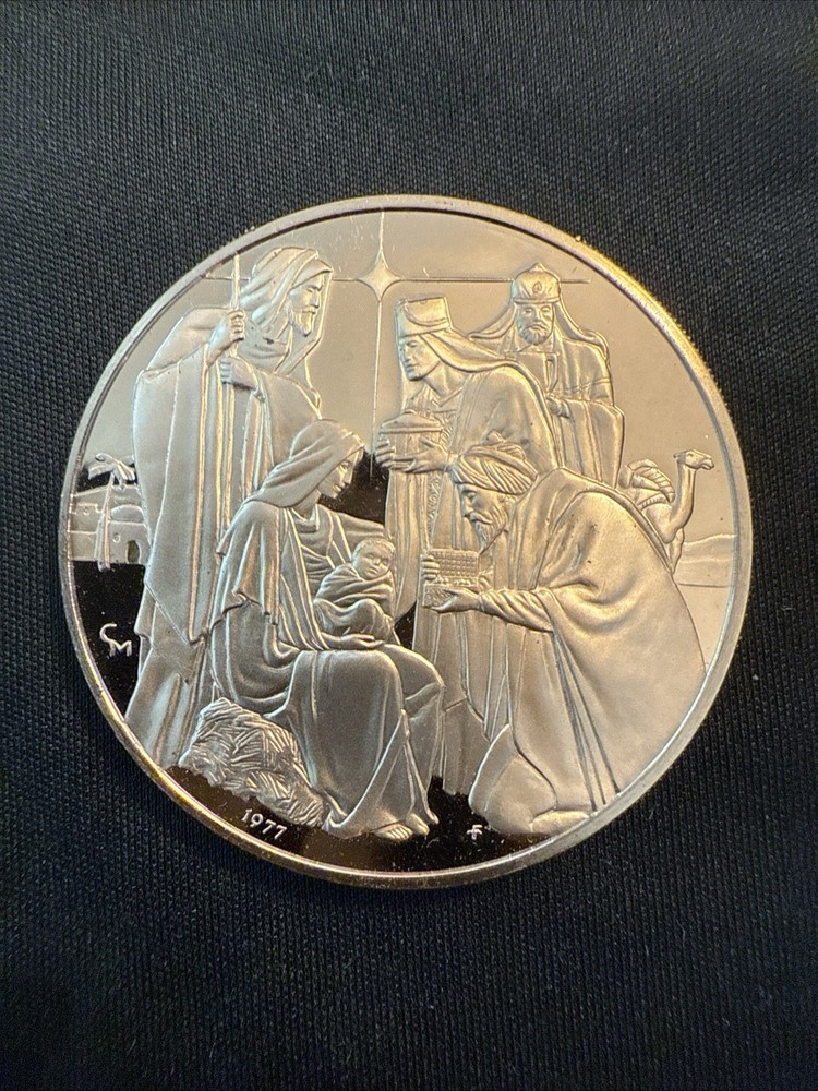 Christmas Commemorative Medallions Franklin Mint?