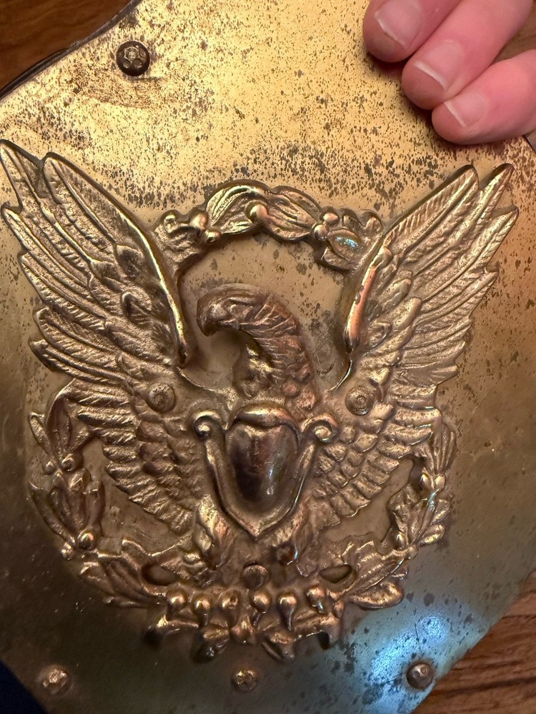 Ornate Brass Fireplace Bellows – Embossed Heraldic Crest – FULLY FUNCTIONAL
