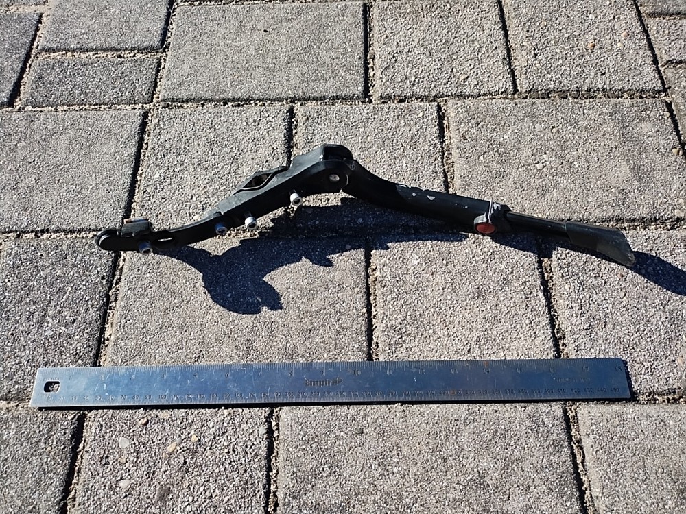 Adjustable Kickstand --- Rear Side Kickstand
