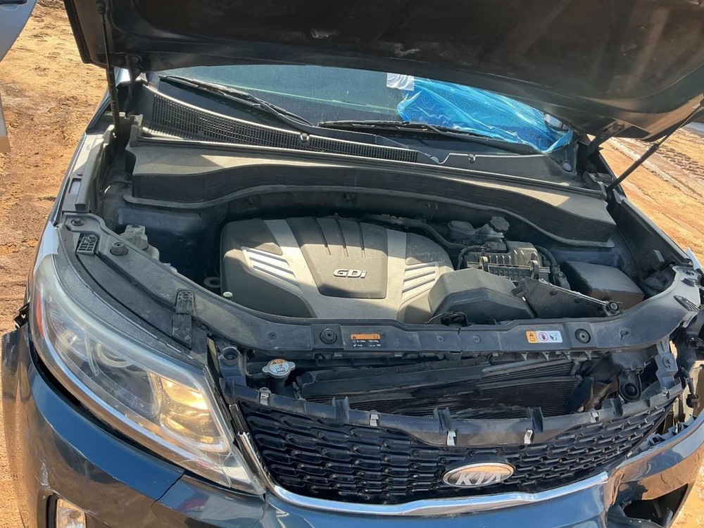 SORENTO 2014 Glove Box 4960667