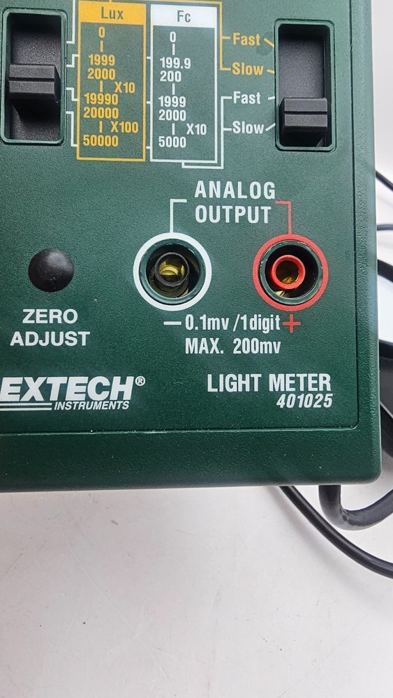 Extech 401025 Digital Light Meter 0-5000 Foot Candles