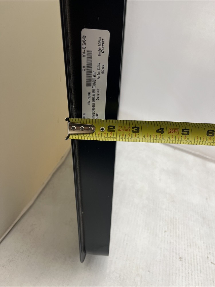 RV Trailer Camper Fifth Wheel Baggage Cargo Compartment Access Door 25 X 24