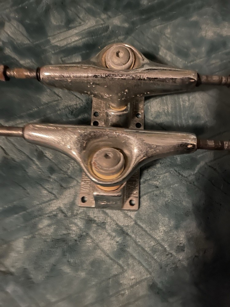 Opus Mach 5000 Skateboard Trucks Pair