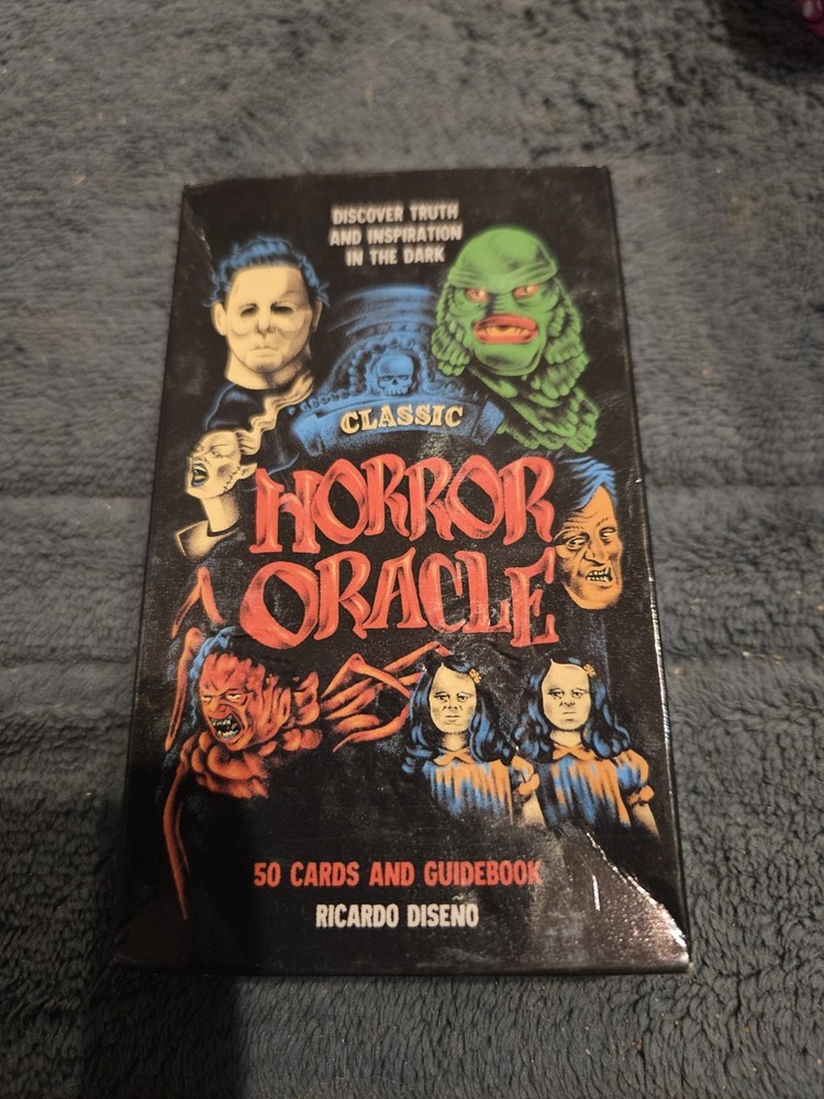 Classic Horror Oracle by Diseño, Ricardo [Cards]
