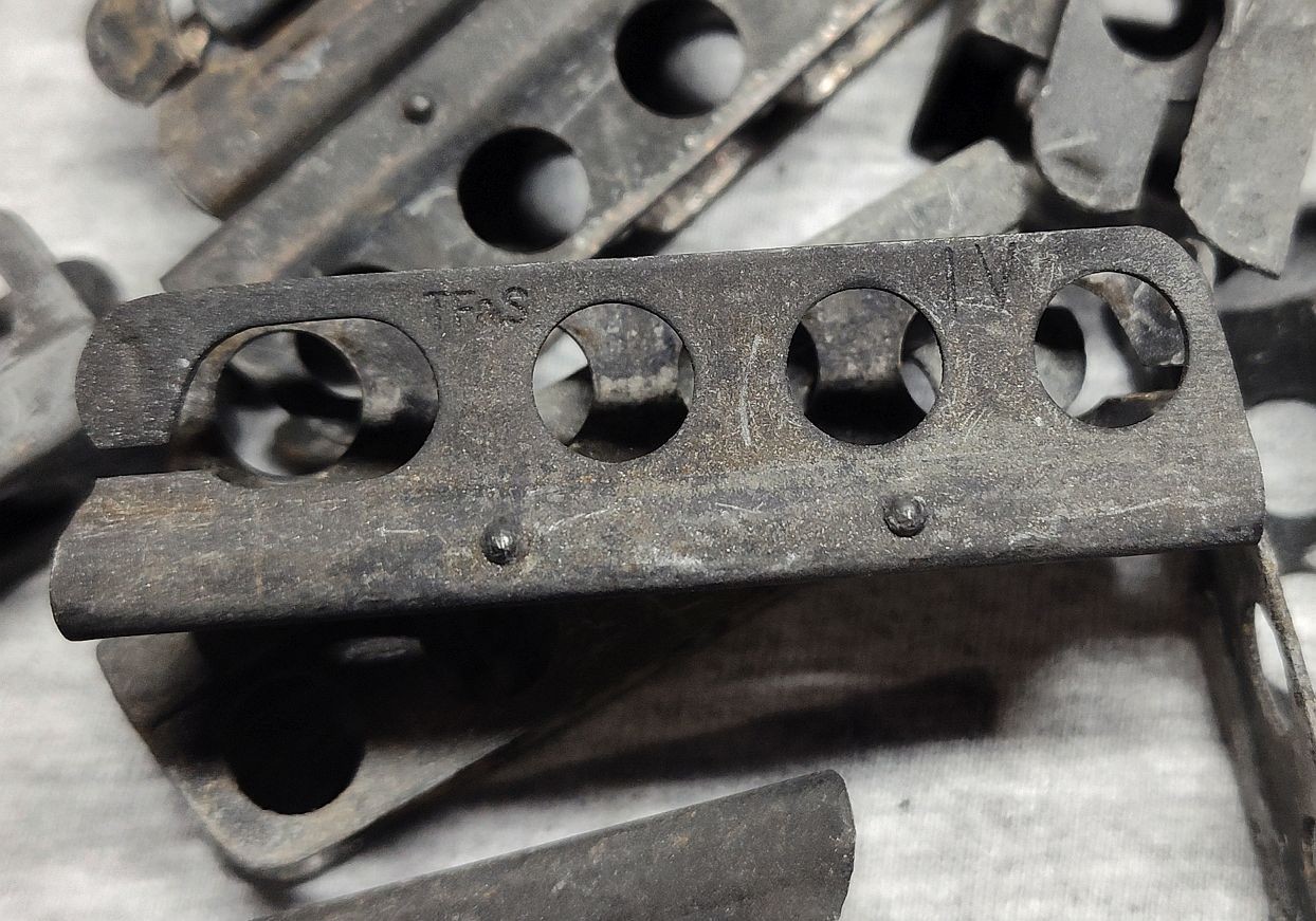 Original WWI/WWII 303 British 5 Rd Stripper Clips/Chargers, Lot of 5, FREE OILER