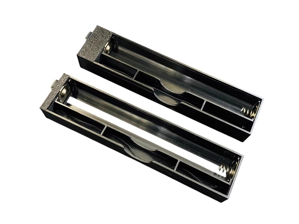 Battery holder case For TASCAM DA-P1