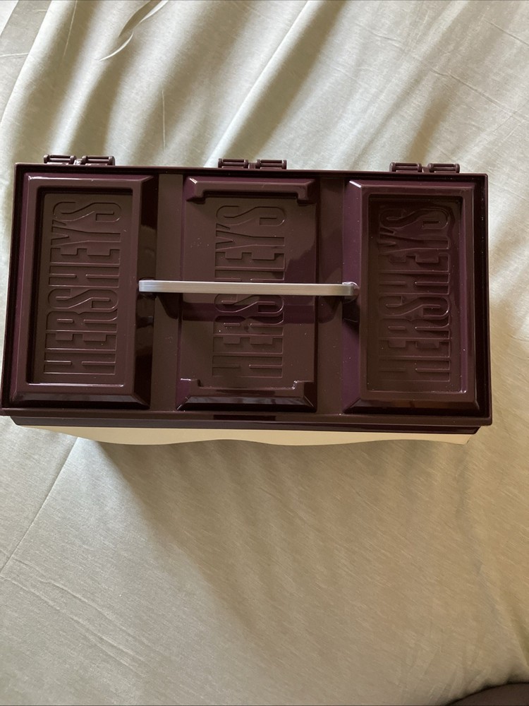 Hershey's Chocolate S'Mores Sectioned Caddy Carry Case Snap Shut Storage New!