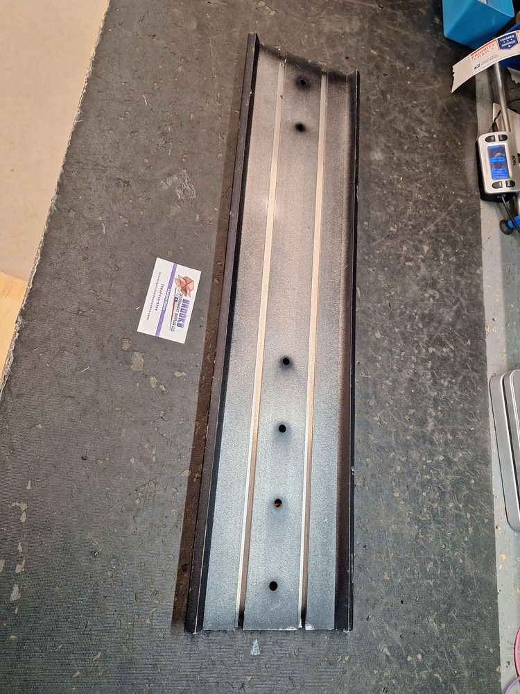 Jotto desk 28 in console floor plate