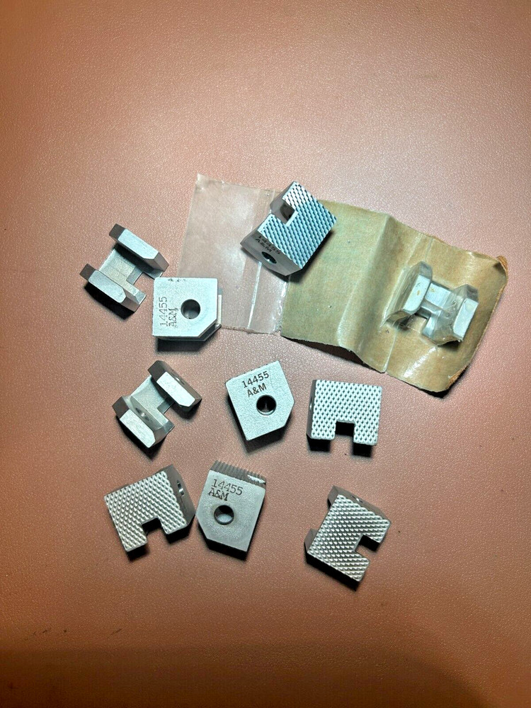 Signode MCD Machine Tool Part #014455 Gripper Short (New)