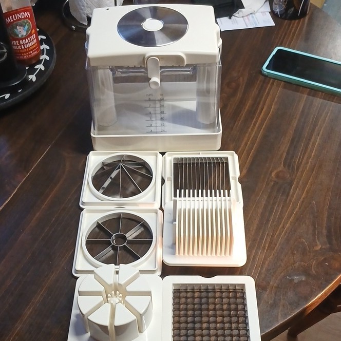 Williams-Sonoma Professional Multi-Chopper, 8 Cup, White, Interchangeable Blades