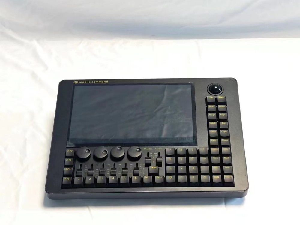 new mini command wing controller Q0 mobile command dmx console/touch screen+bag