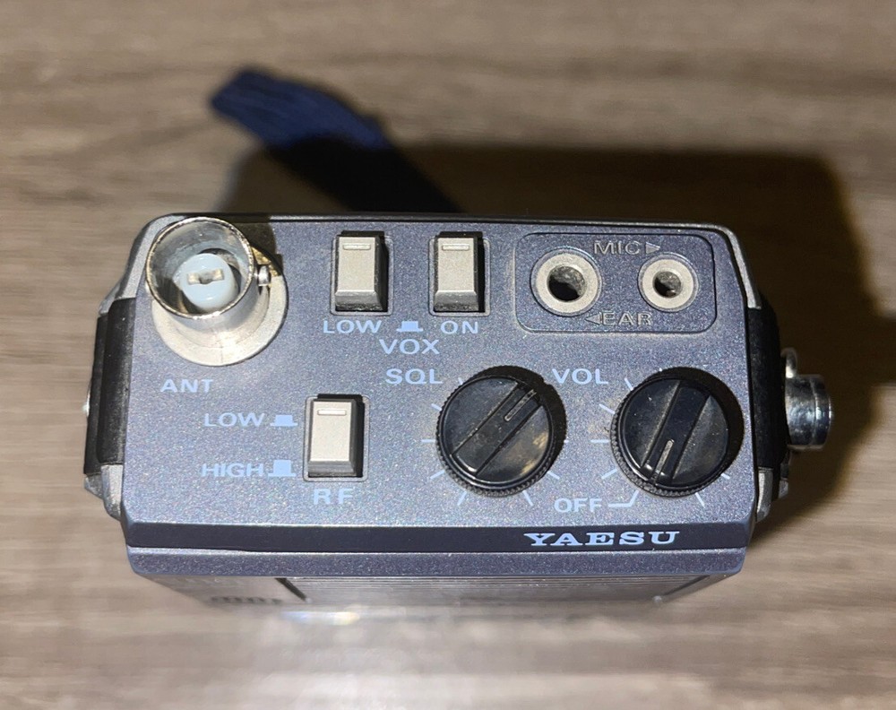 YAESU FTC-1143 UHF FM TRANSCEIVER