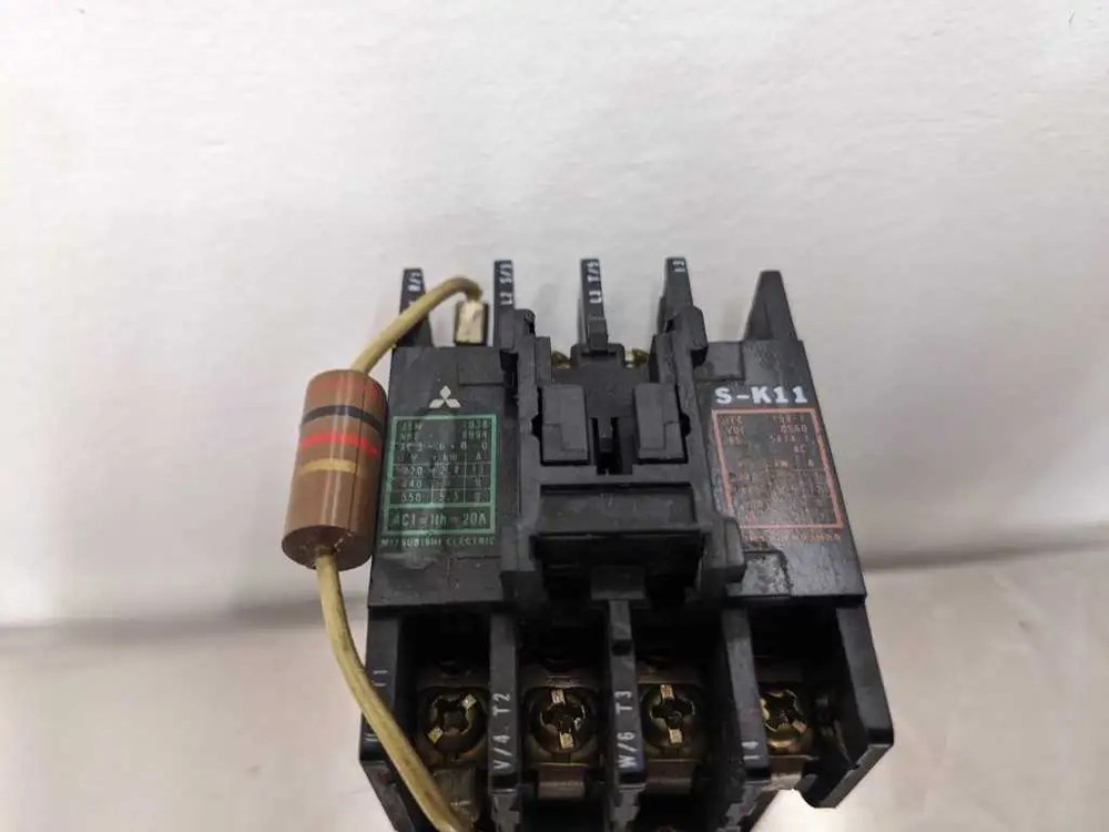 Mitsubishi S-K11 Contactor Relay