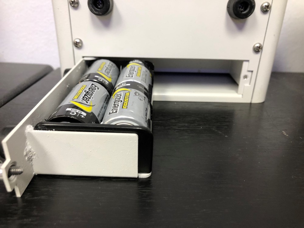 iScience iLumin FI-100 Fiberoptic Illuminator Microillumination Light Source