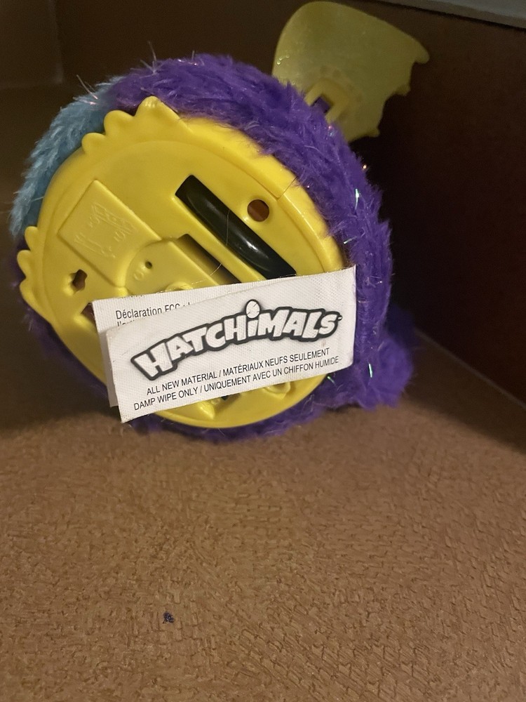 HATCHIMALS Spin Master Draggle Purple Blue Yellow Interactive Animated