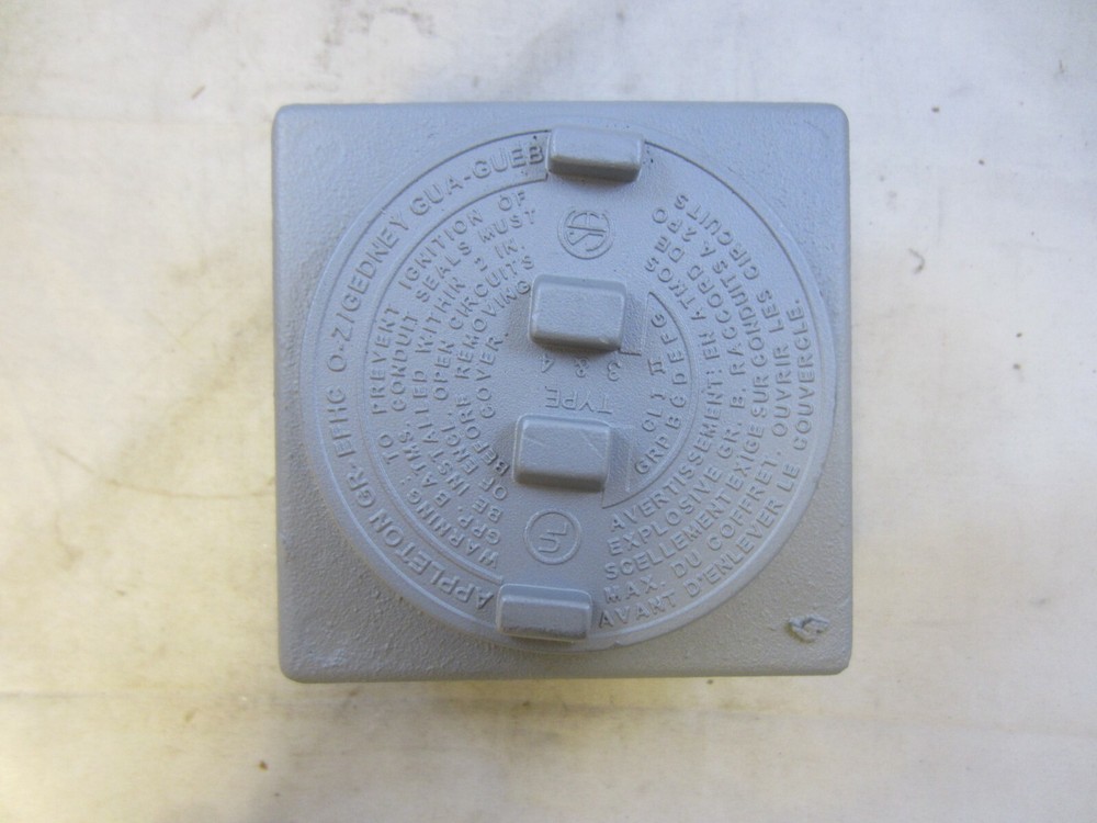 APPLETON GRSS75 3/4" EXPLOSION PROOF JUNCTION BOX 7 HUBS 4 PLUGS