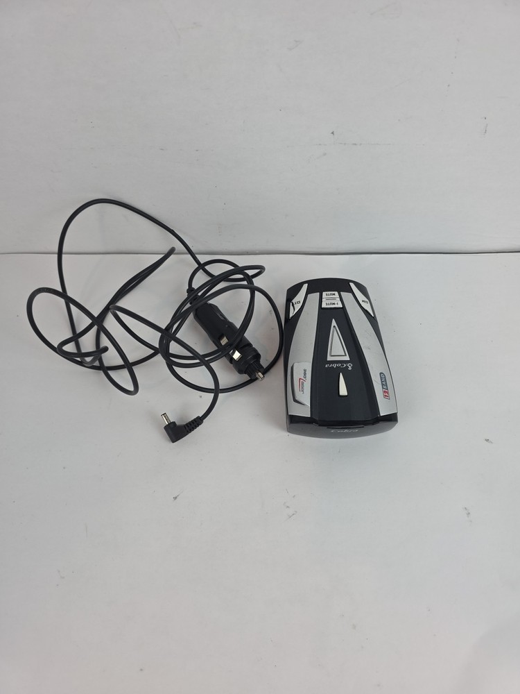 Cobra XRS 9330 Radar Detector